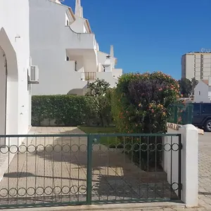 Moradia Em Altura! House Villa